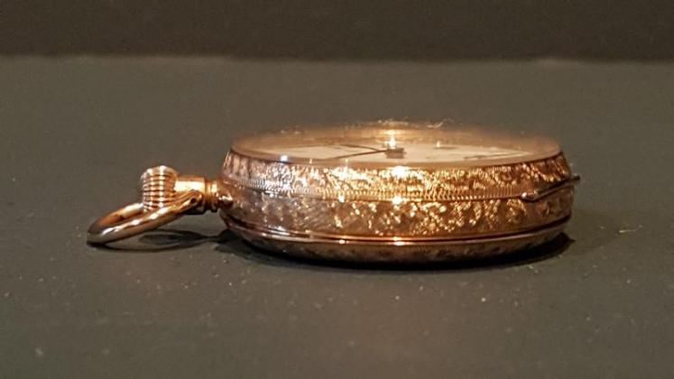 Fine Quality 14ct Gold Swiss Fob Watch - Image 3