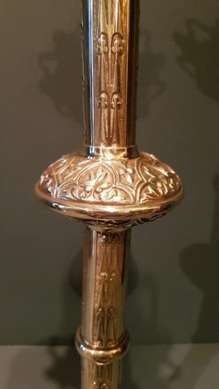 Large Pair of Victorian Brass Candlesticks - Image 4