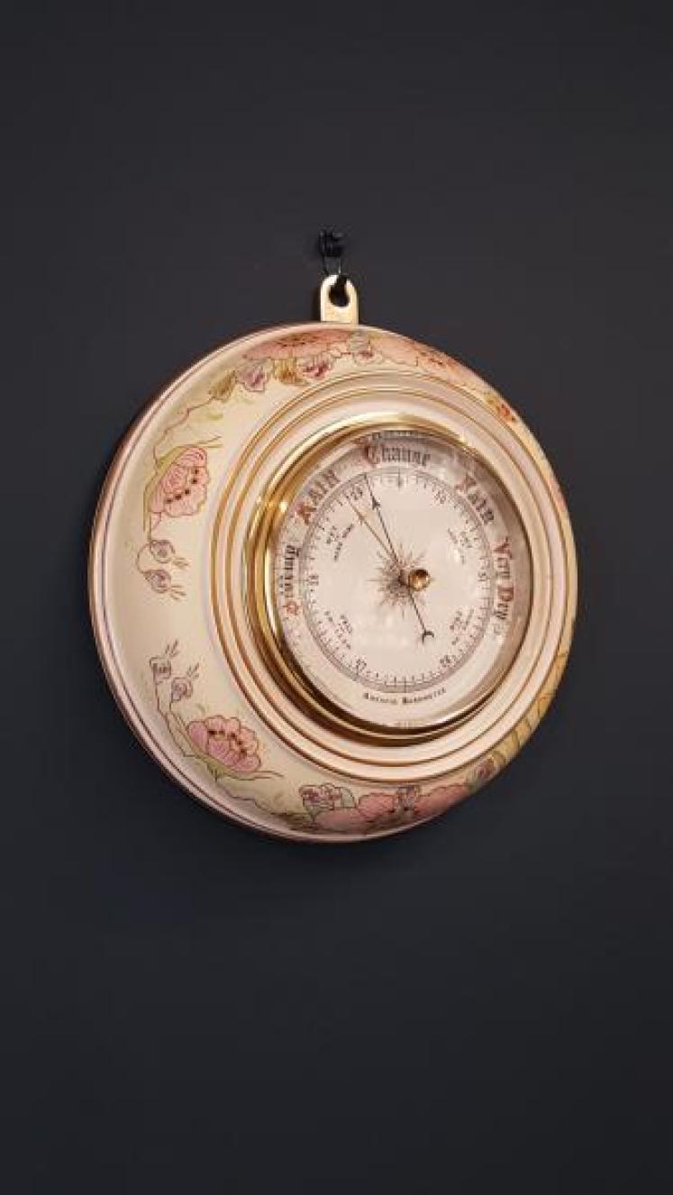 Unusual Victorian Porcelain Cased Barometer - Image 2