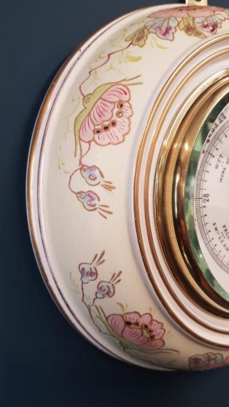 Unusual Victorian Porcelain Cased Barometer - Image 3