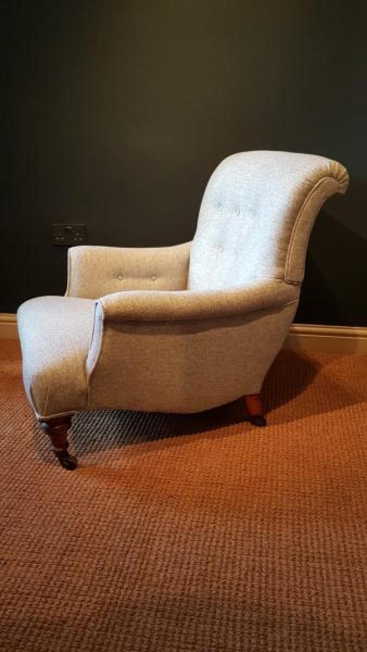 Superb Victorian Easy Chair - Image 4