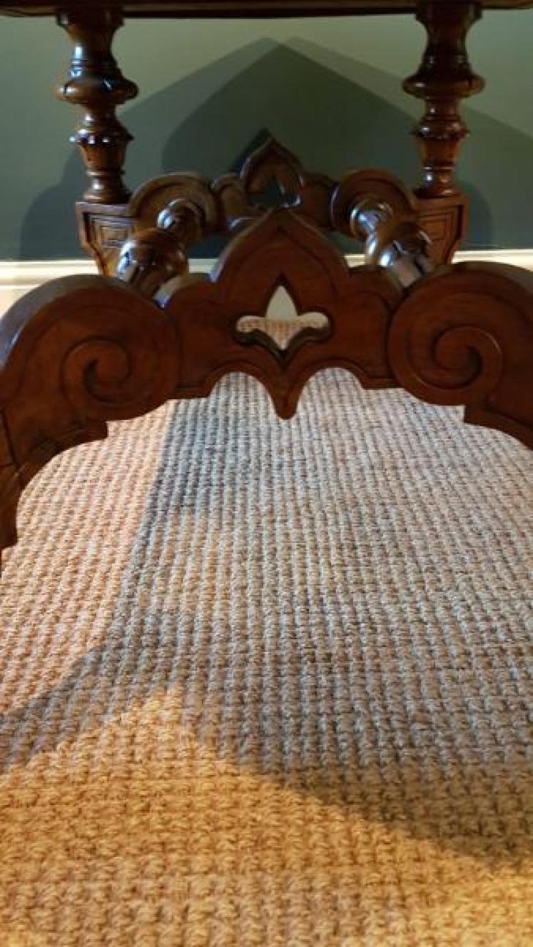 Fine Quality Inlaid Walnut Coffee Table - Image 3