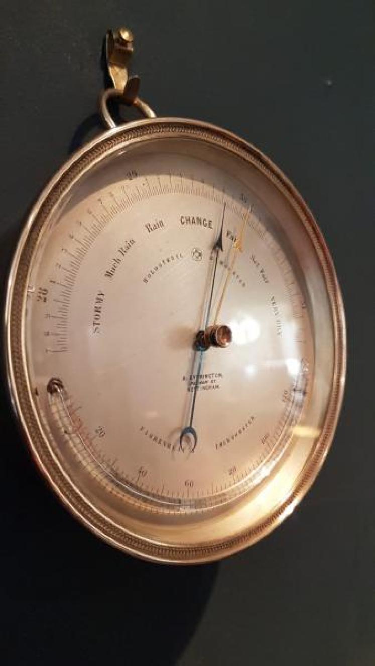 Quality Victorian Marine Barometer with Crescent Thermometer - Image 5