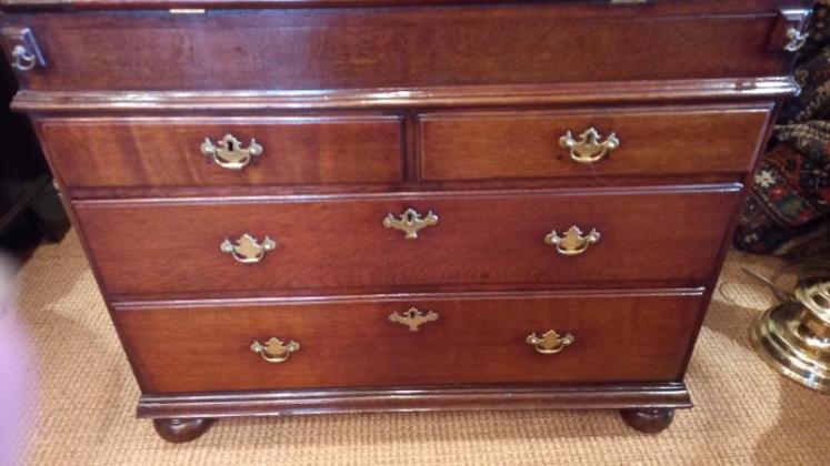 Superb William & Mary Period Oak Fall Front Bureau - Image 6