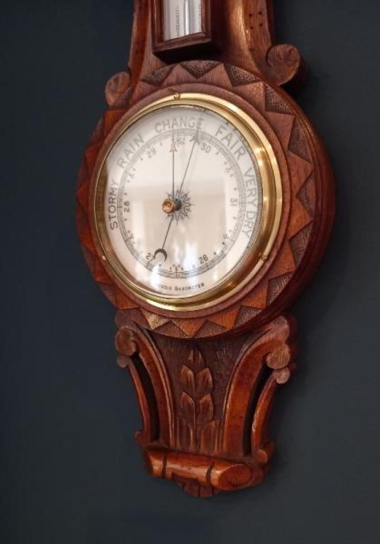 Mid Victorian Small Polished Oak Banjo Barometer - Image 2