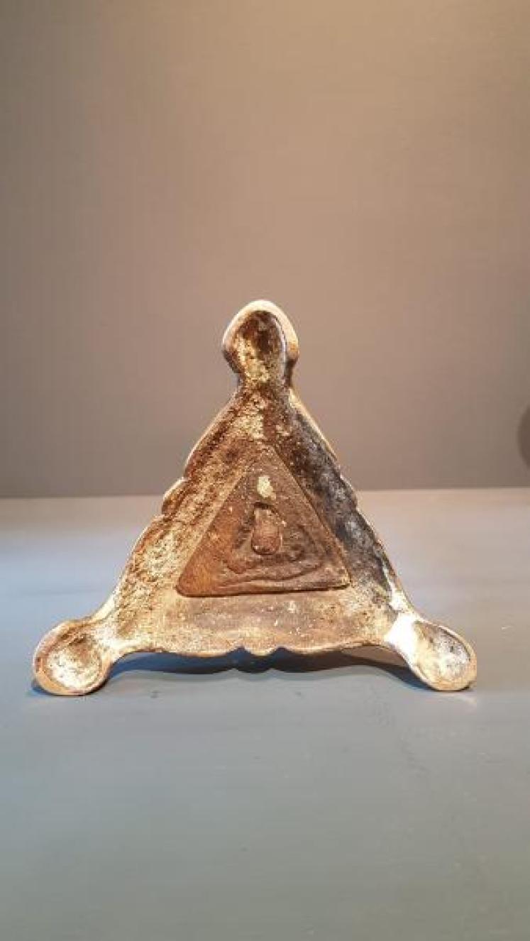 Superb Pair of Early Georgian Cast Brass Candlesticks - Image 6