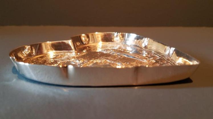 Victorian Silver Heart Shaped Dish by William Comyns - Image 2