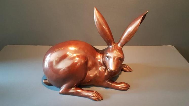 Superb Pair of Bronze Hares - Image 5
