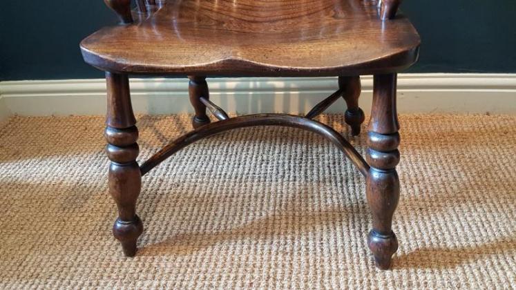 Early Victorian Ash High Back Windsor Chair - Image 4