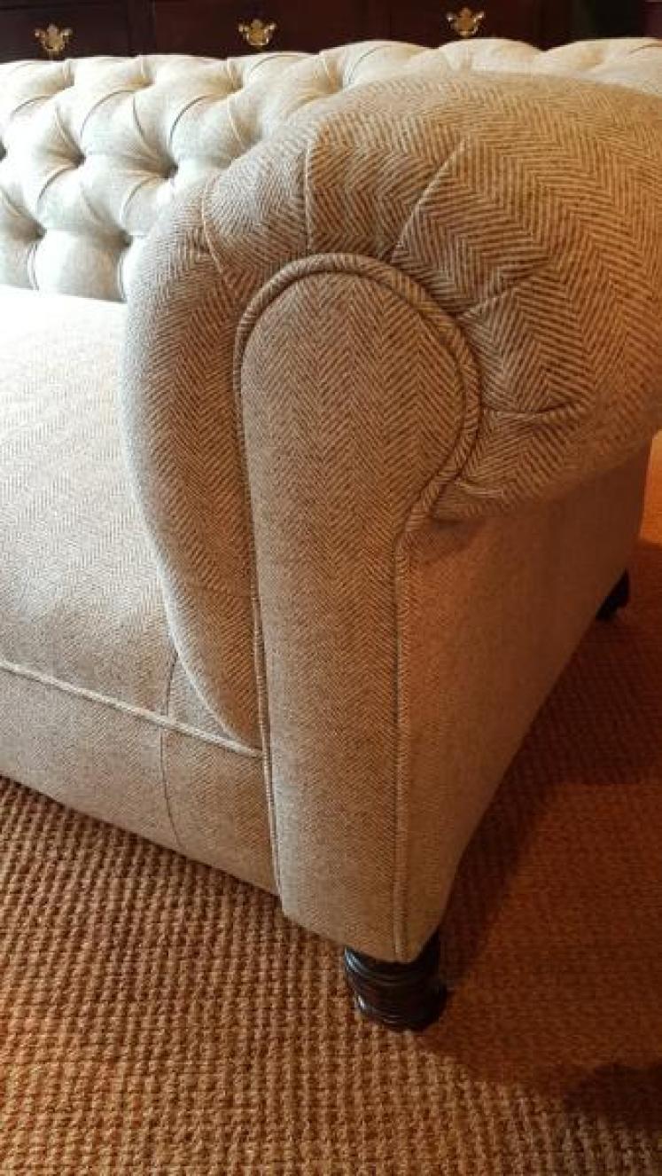 Superb Victorian Chesterfield Sofa - Image 3