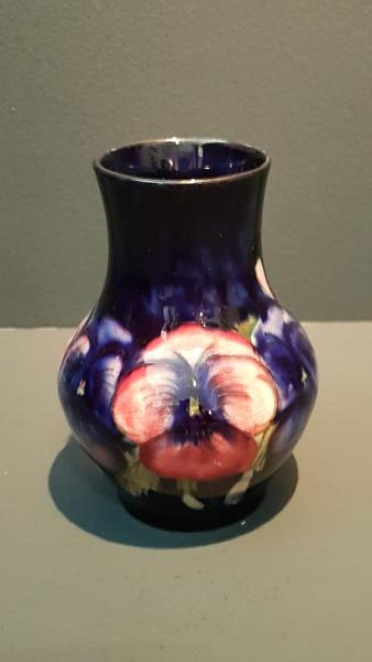 Early Moorcroft Pansy Vase - Image 1