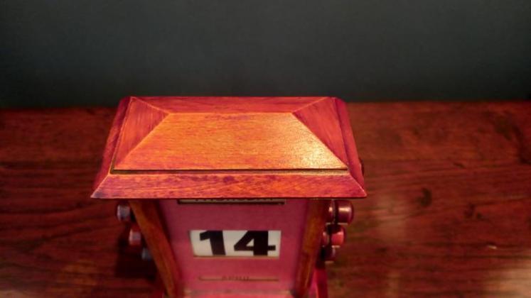 Small Antique Walnut Perpetual Desk Calendar - Image 3