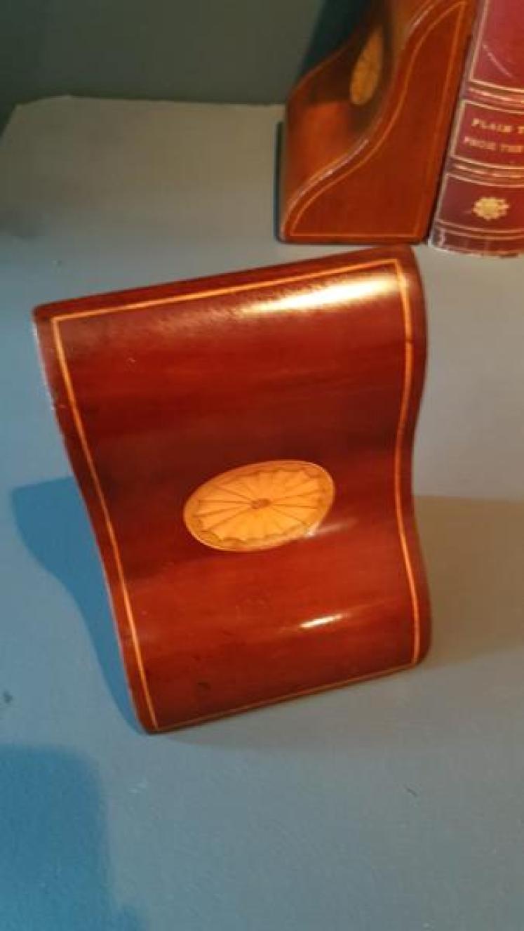 Superb Victorian Mahogany Stationery Box & Bookends - Image 5