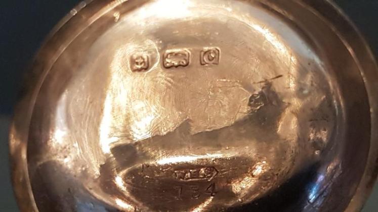 Edwardian Engine Turned Silver Sovereign Case - Image 7