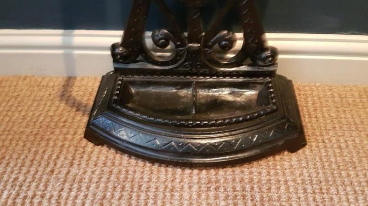 Victorian Cast Iron Stick Stand - Image 5