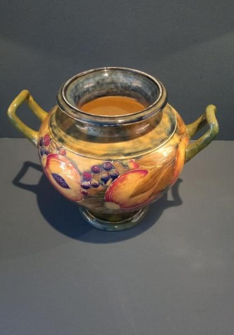 Antique Moorcroft Twin Handled Pomegranate Vase  - Image 2