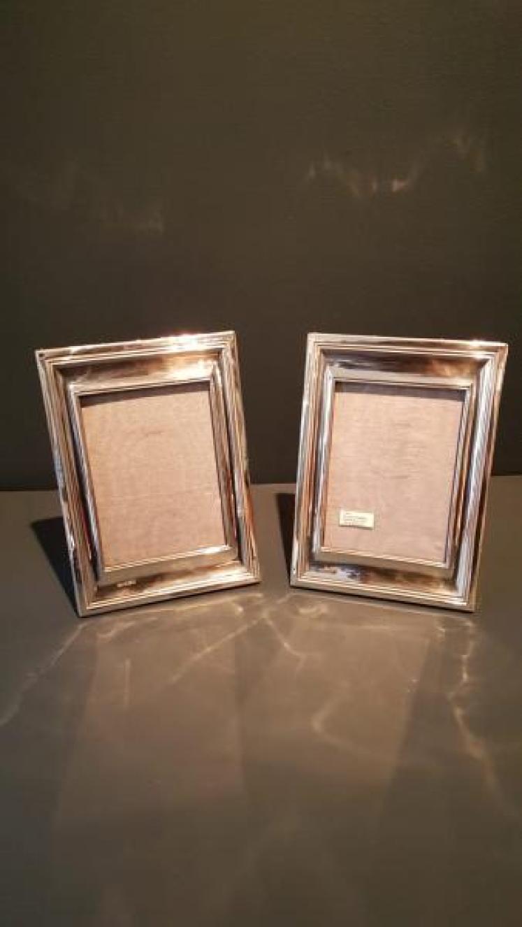Superb Pair of George V Silver Photo Frames - Image 1