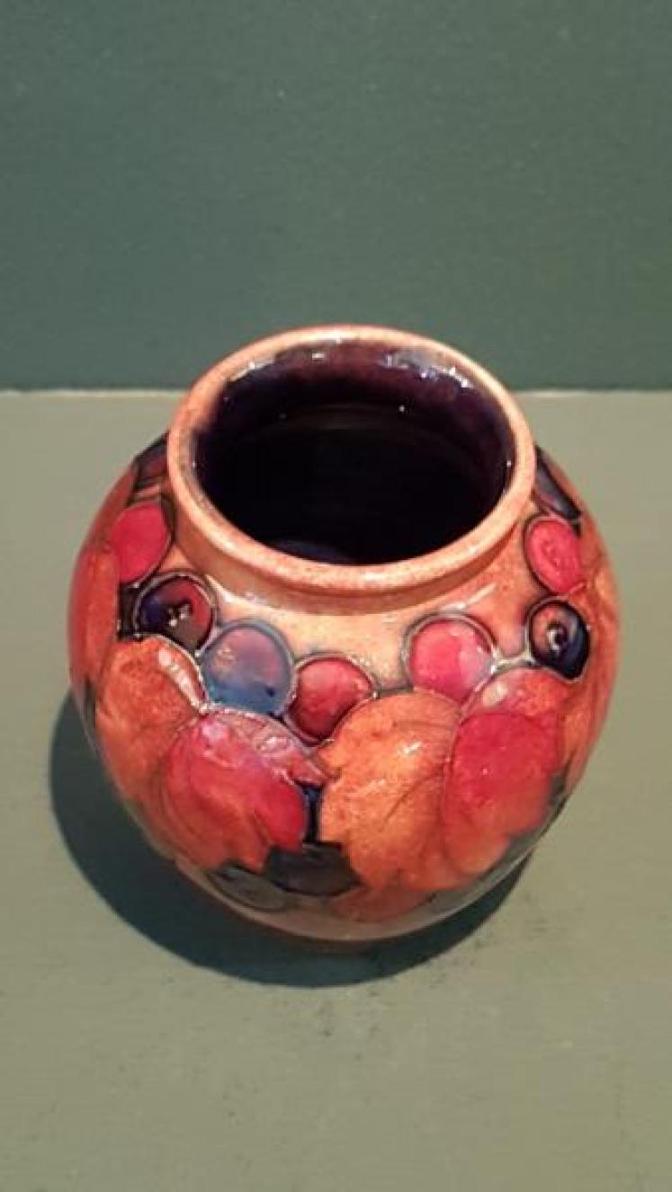 Superb Moorcroft Leaf and Berries Flambe Vase - Image 3
