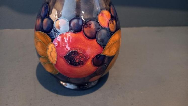 Early Moorcroft Seeded Pomegranate Bulbous Vase - Image 2