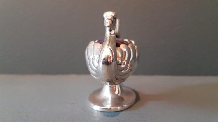 Victorian Double Head Swan Pin Cushion - Image 2