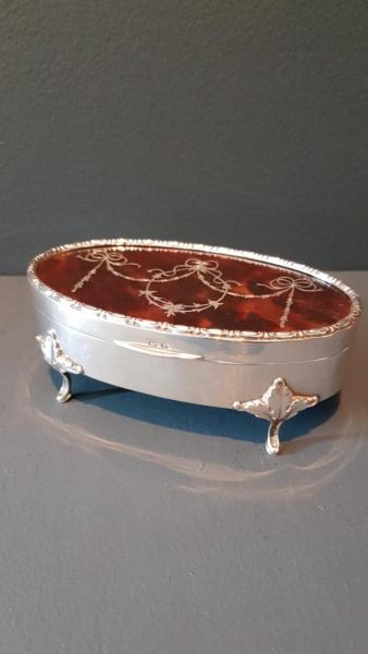 George V Silver and Tortoise Shell Ring Box - Image 2