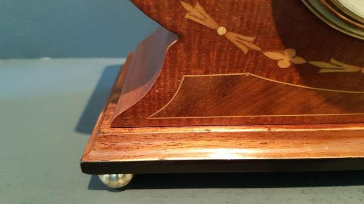 Superb Figured Mahogany Inlaid Mantel Clock - Image 6
