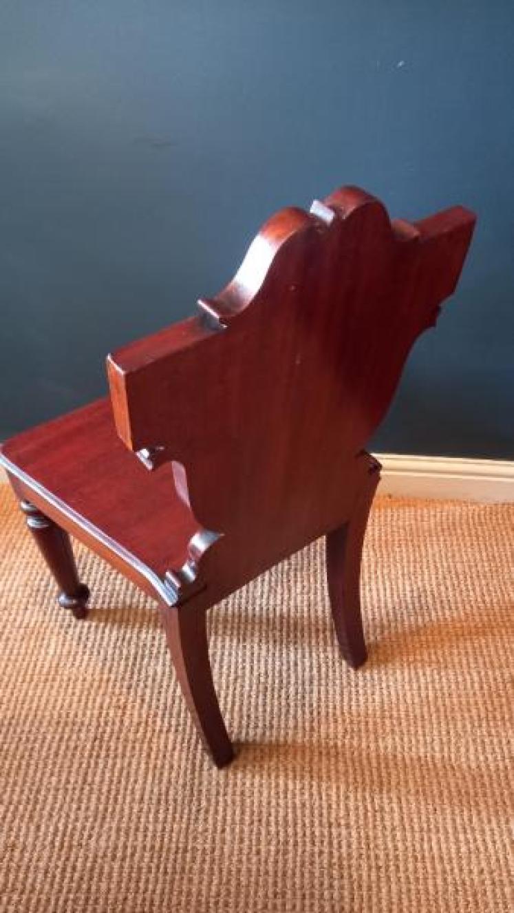 Early Victorian Country House Hall Chair - Image 6