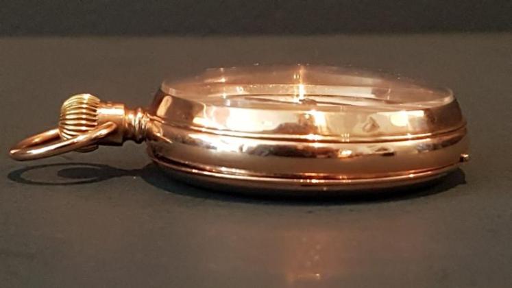 George V 9ct Chester Gold Pocket Watch - Image 2