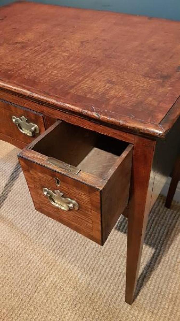 George II Oak Low Boy - Image 5