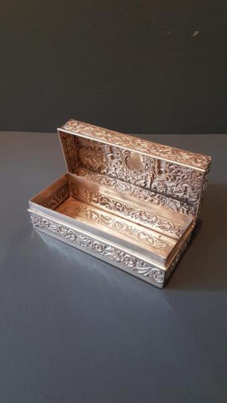 Edwardian Goldsmiths and Silversmiths Silver Box - Image 6