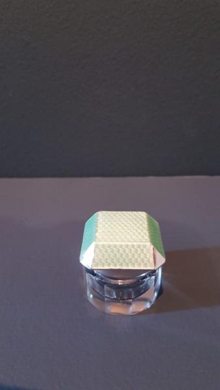 Silver and Engine Turned Enamel Pill Box - Image 6