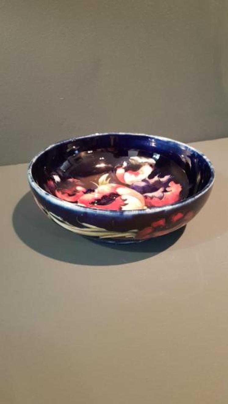 Early Moorcroft Big Poppy Bowl - Image 6