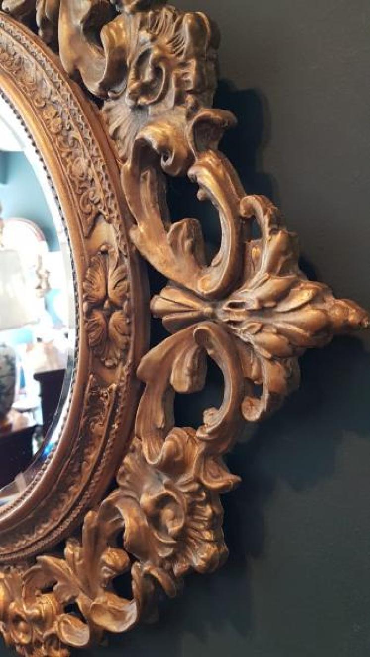 Impressive Oval Gilt Mirror - Image 2