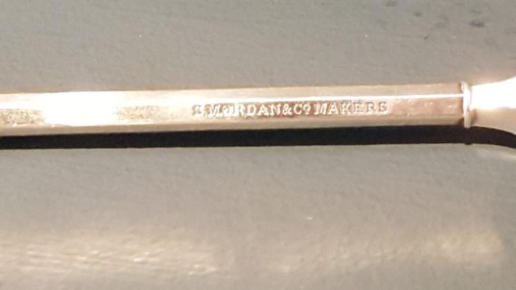 Sampson and Mordan Silver Propelling Pencil - Image 2