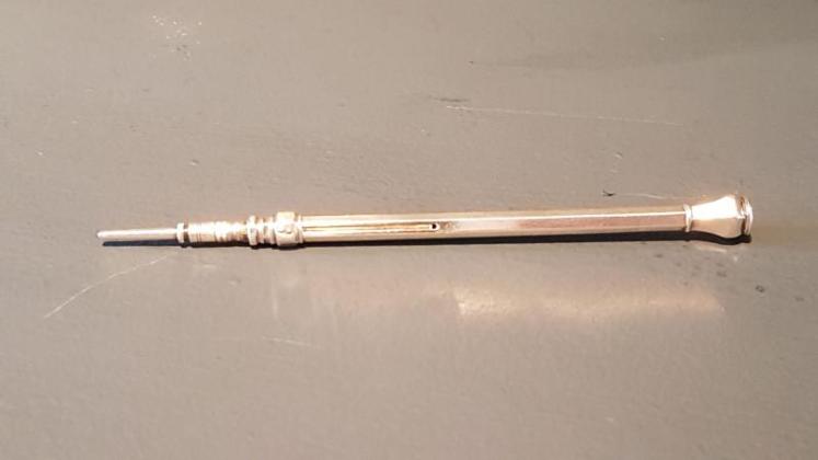 Sampson and Mordan Silver Propelling Pencil - Image 3