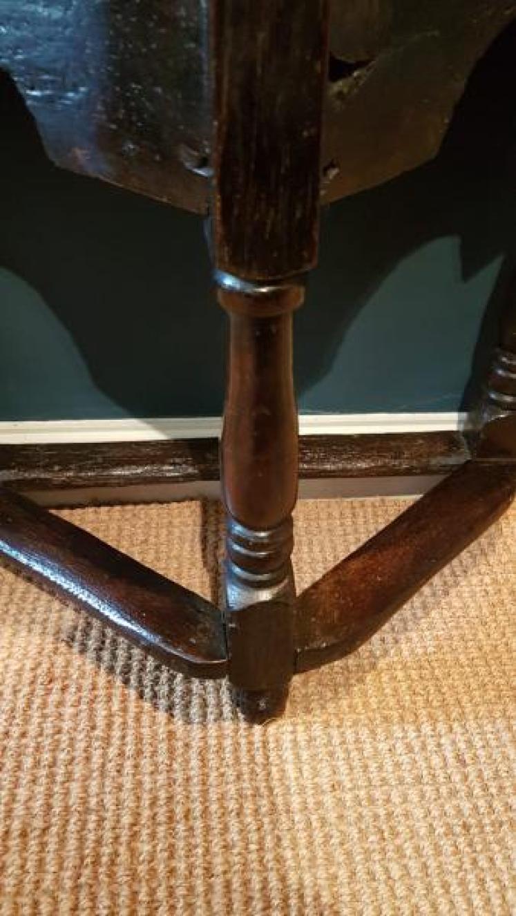 Small Proportioned Early Oak Side Table - Image 3