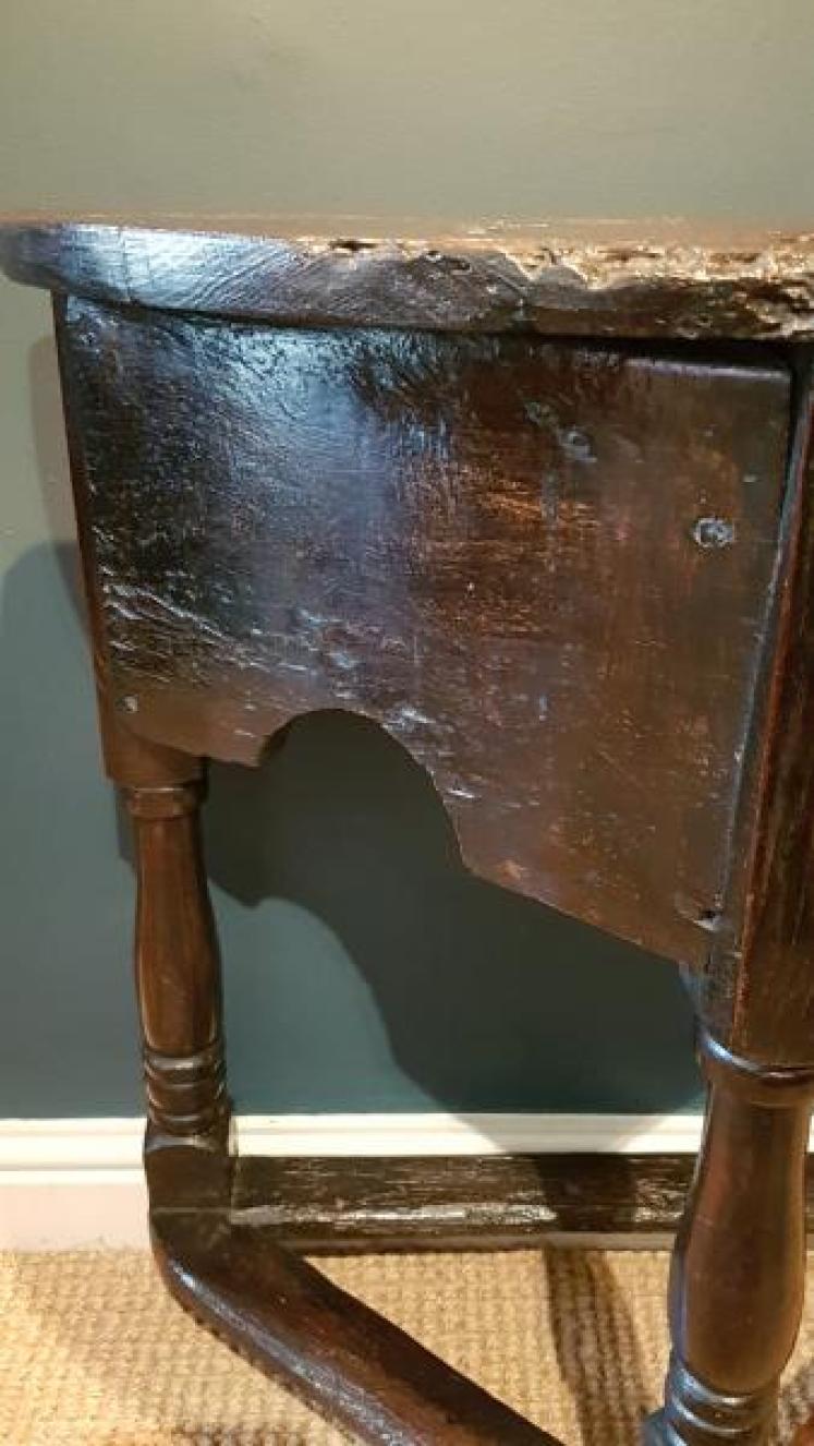 Small Proportioned Early Oak Side Table - Image 4