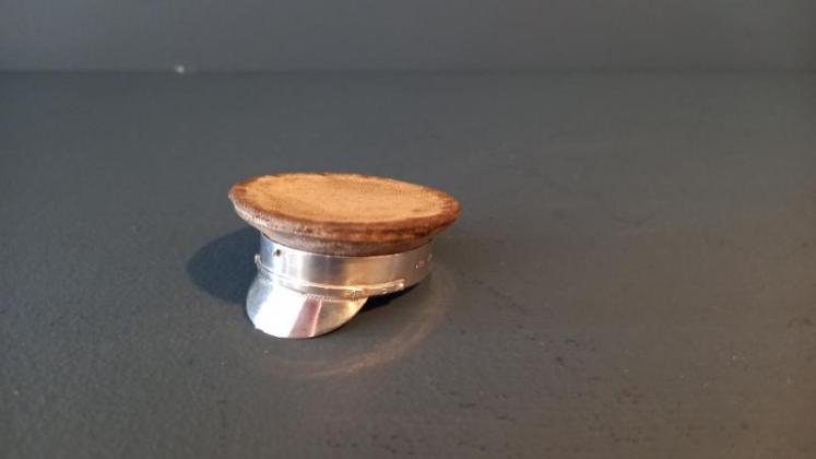 George V Period Silver Novelty Captain's Hat Pin Cushion - Image 1