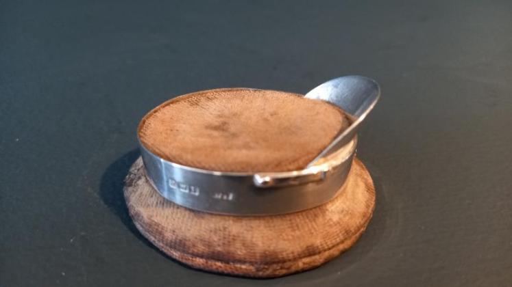 George V Period Silver Novelty Captain's Hat Pin Cushion - Image 5