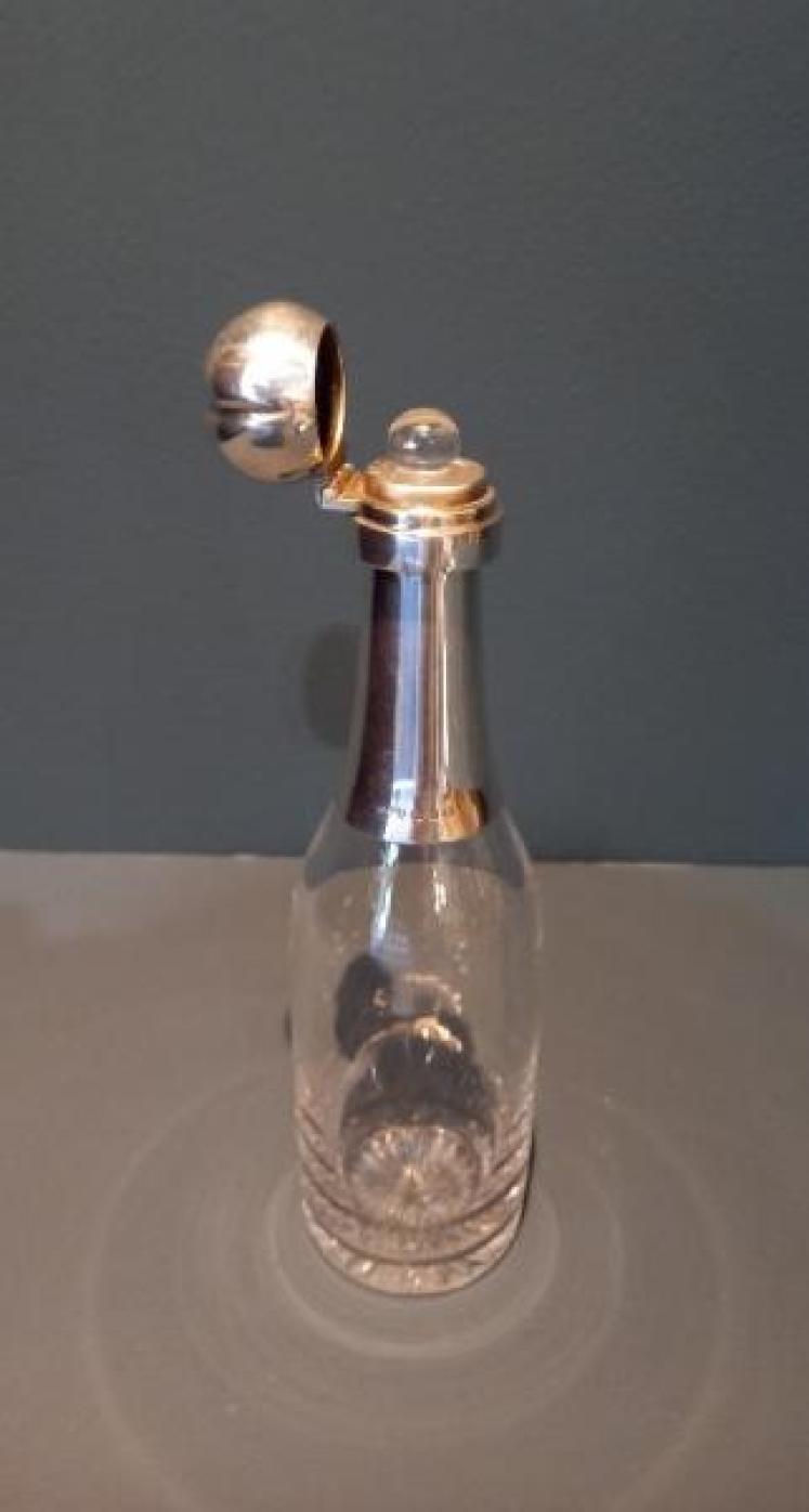 Superb Mid Victorian Silver Champagne Bottle Decanter  - Image 4