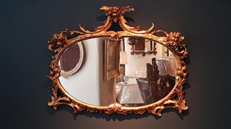 Victorian Timber Gilt Oval Mirror - Image 1