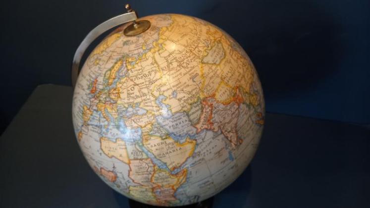 Antique 10" Geographia of London Terrestrial Globe - Image 6
