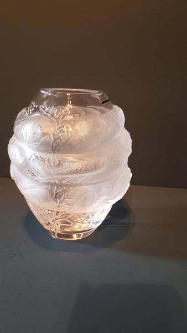 Lalique Tarpon Fish Vase - Image 2