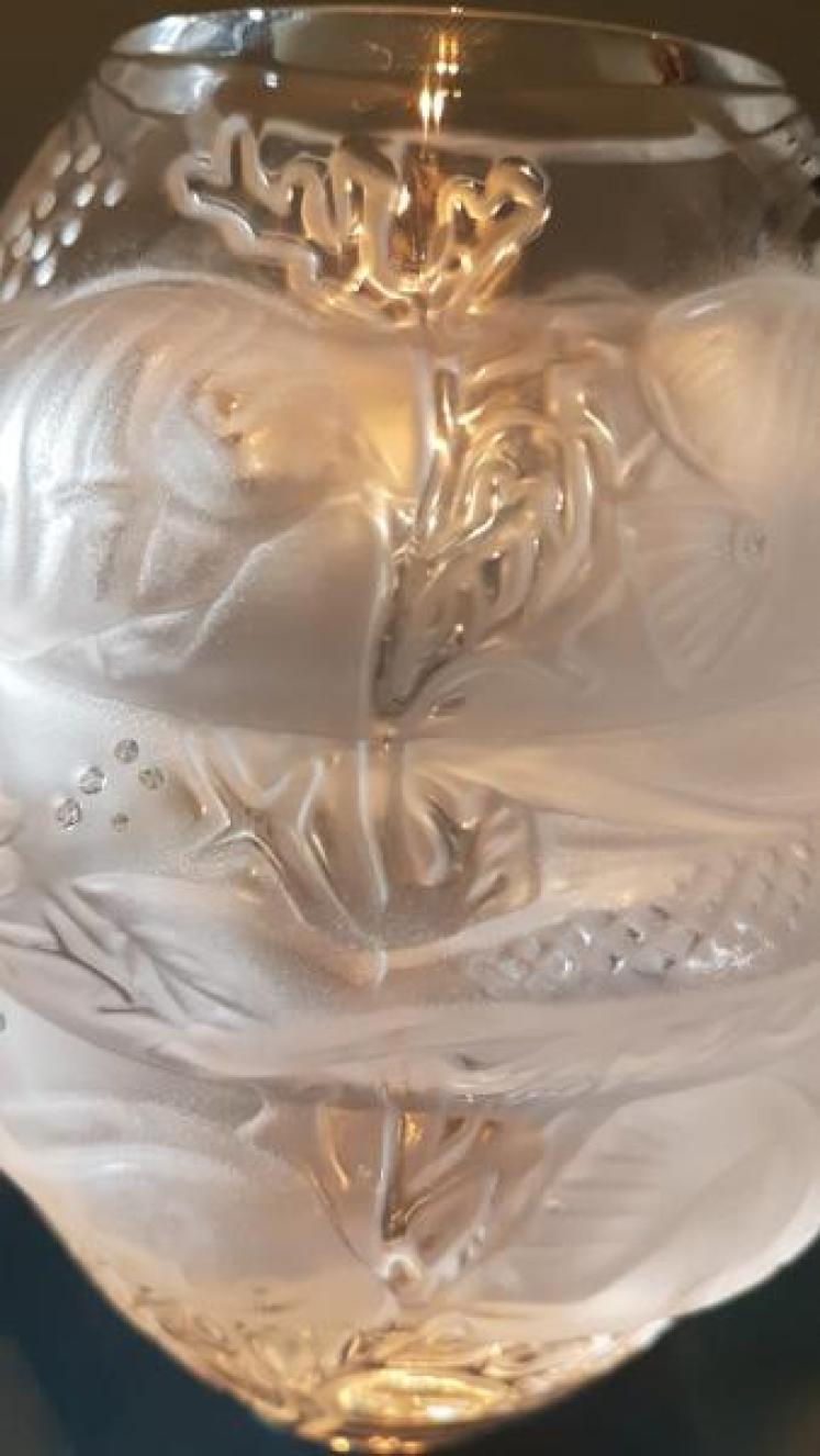 Lalique Tarpon Fish Vase - Image 5
