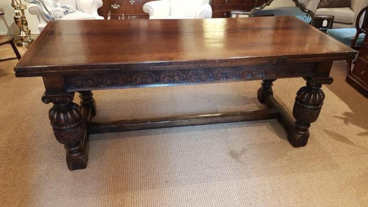 Superb Extending Oak Refectory Table - Image 1
