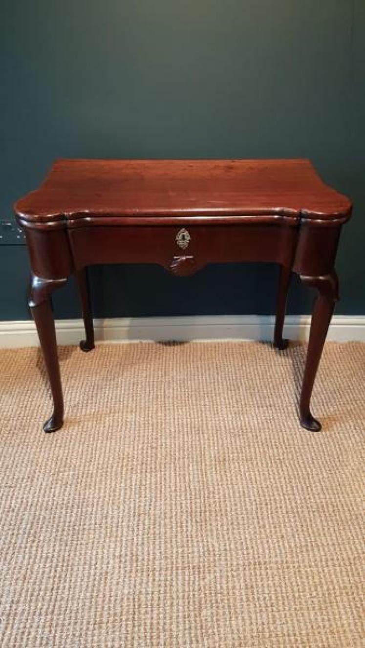 Georgian Irish Mahogany Card Table  - Image 1