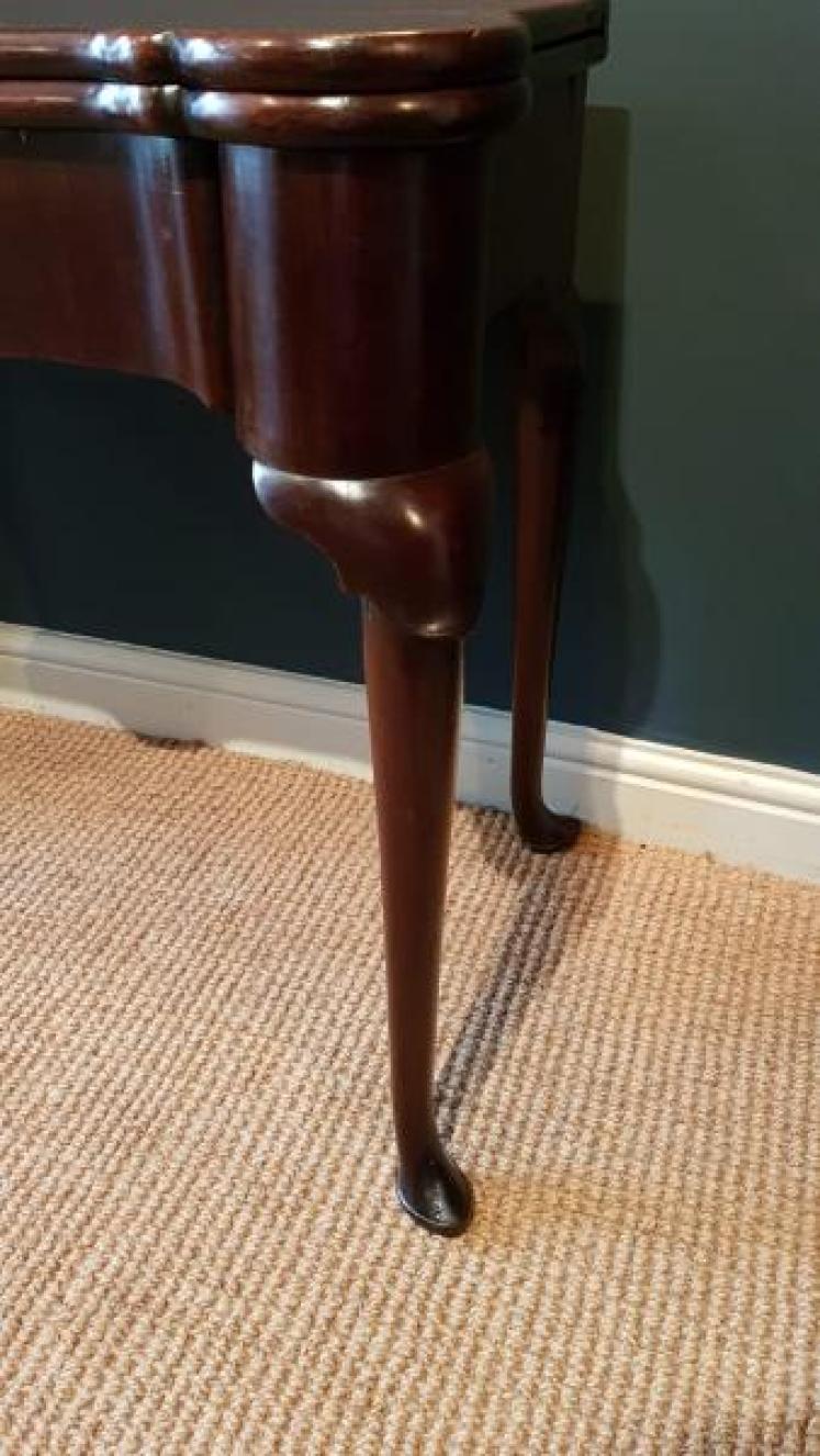 Georgian Irish Mahogany Card Table  - Image 4