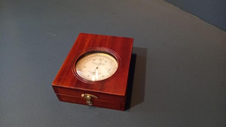 Antique Campaign Marine Barometer in Presentation Case - Image 2