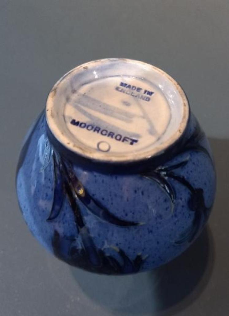 Moorcroft Speckled Blue Cornflower Vase - Image 5