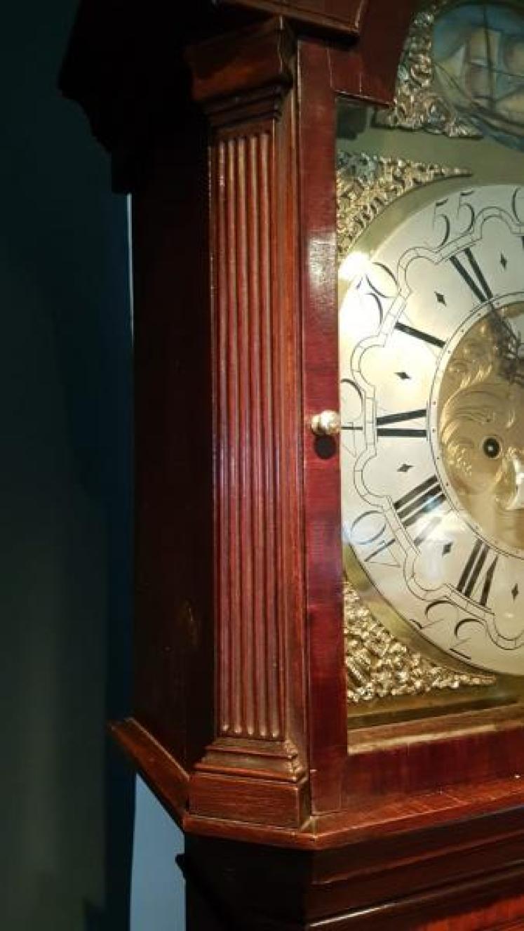 George III Mahogany Lowrey Whitehaven Longcase Clock - Image 3